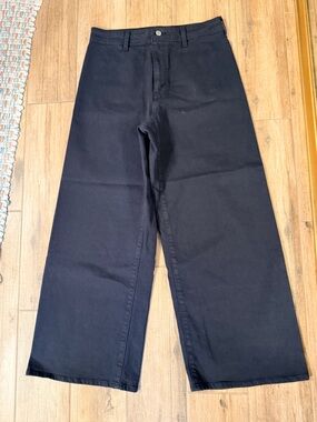 Universal Thread Women’s Black Wide-Leg Jeans